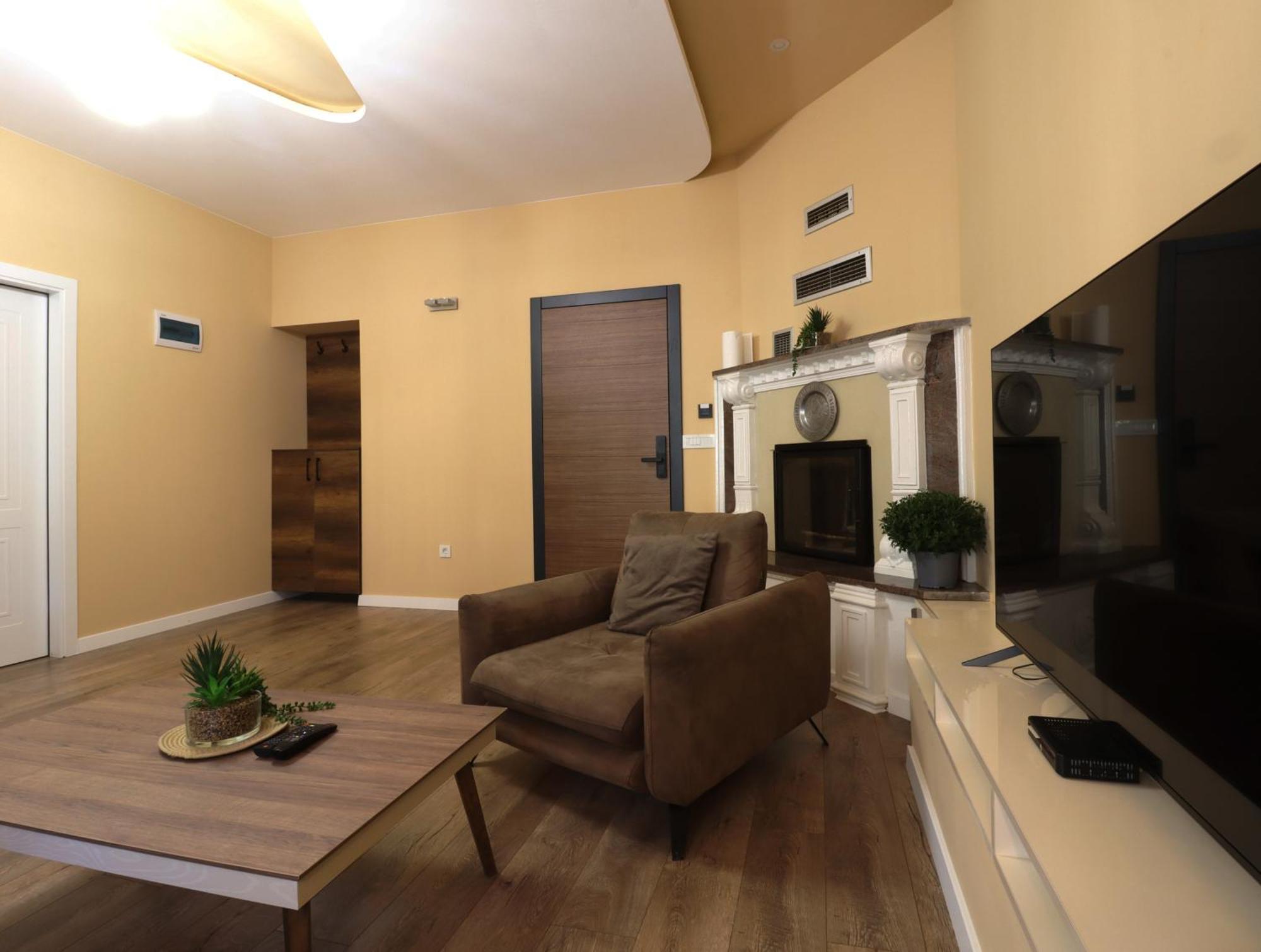 Midtown Prishtina Stays - Central Location Πρίστινα Εξωτερικό φωτογραφία