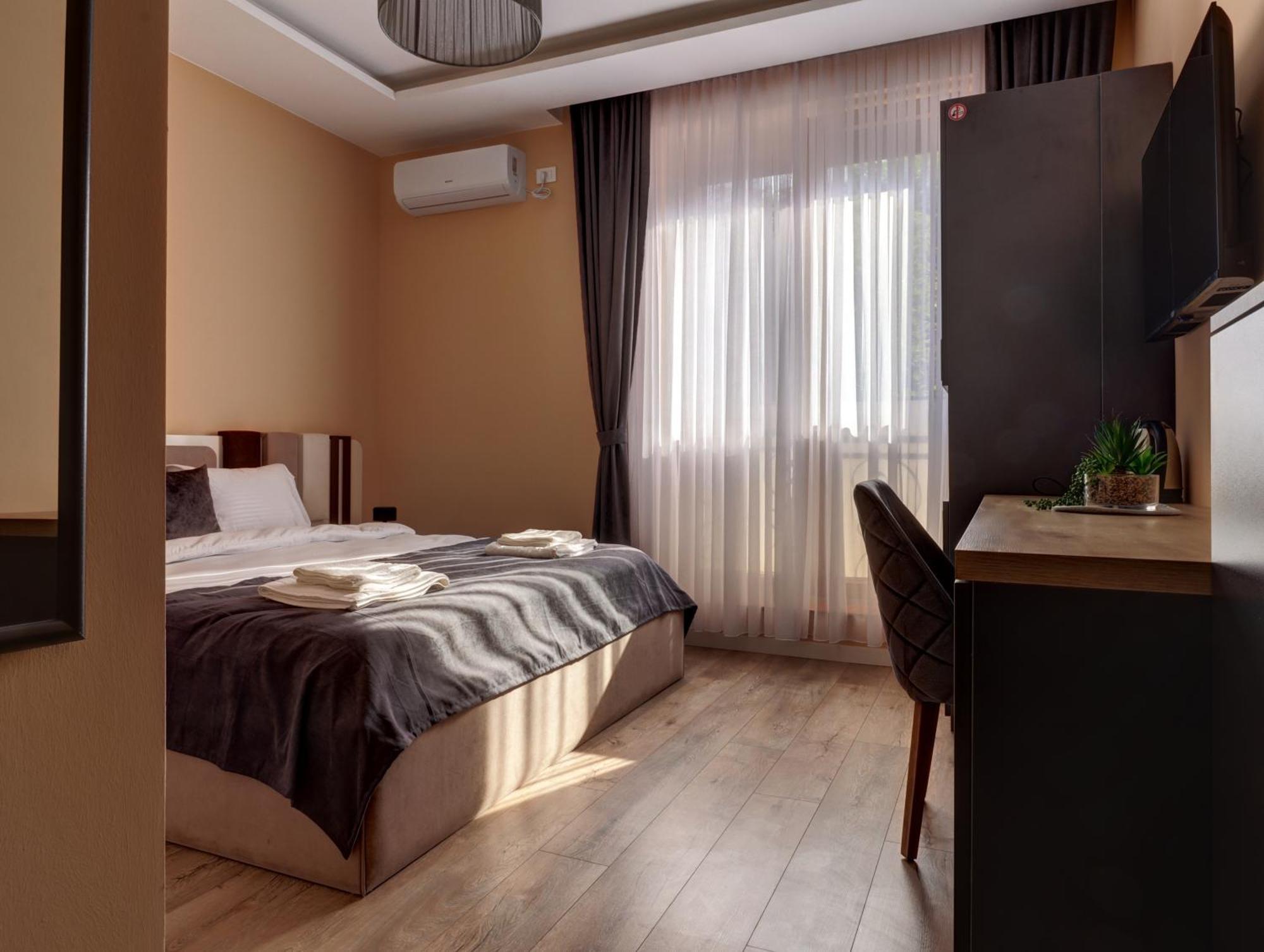Midtown Prishtina Stays - Central Location Πρίστινα Εξωτερικό φωτογραφία