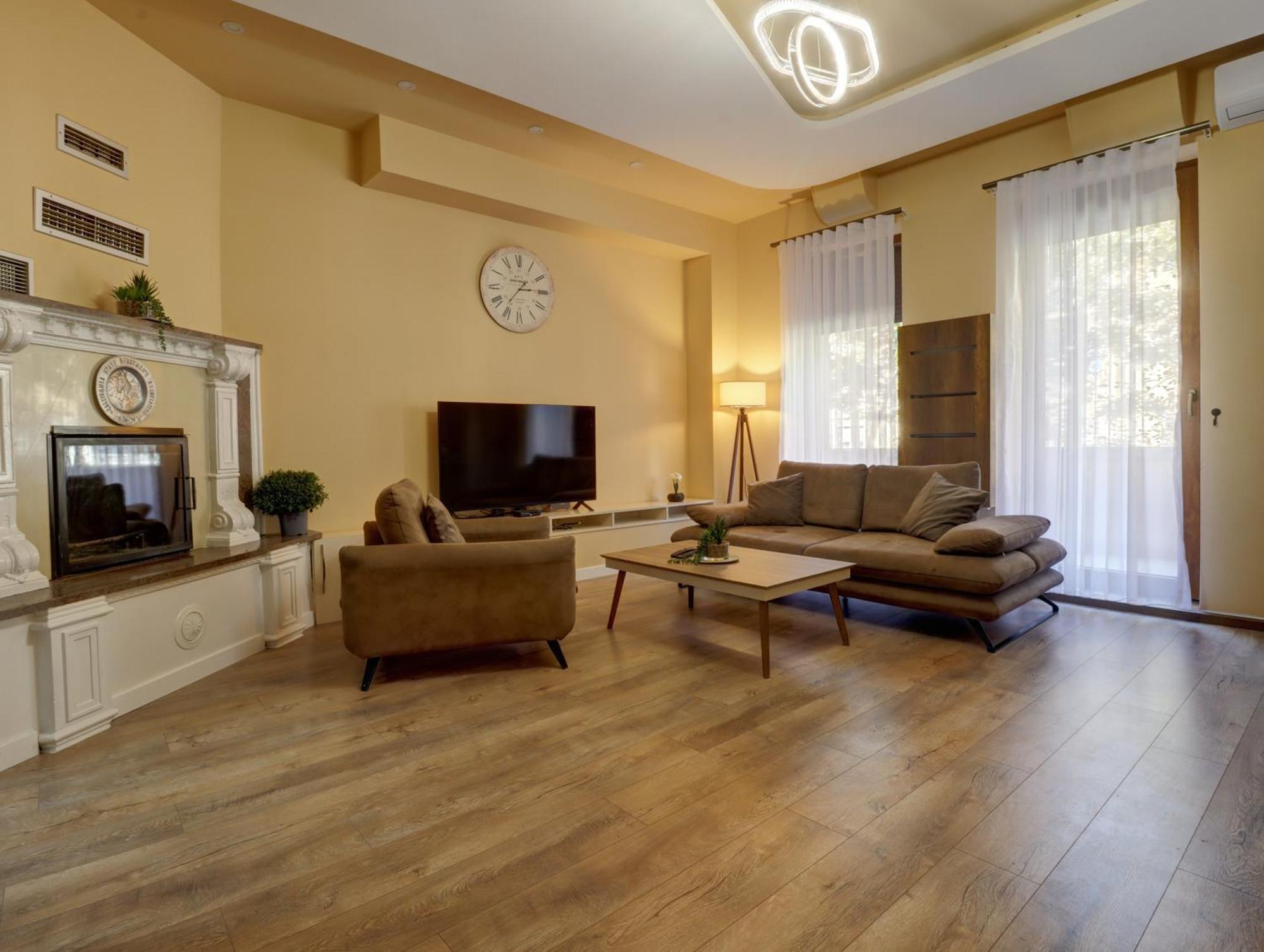 Midtown Prishtina Stays - Central Location Πρίστινα Εξωτερικό φωτογραφία