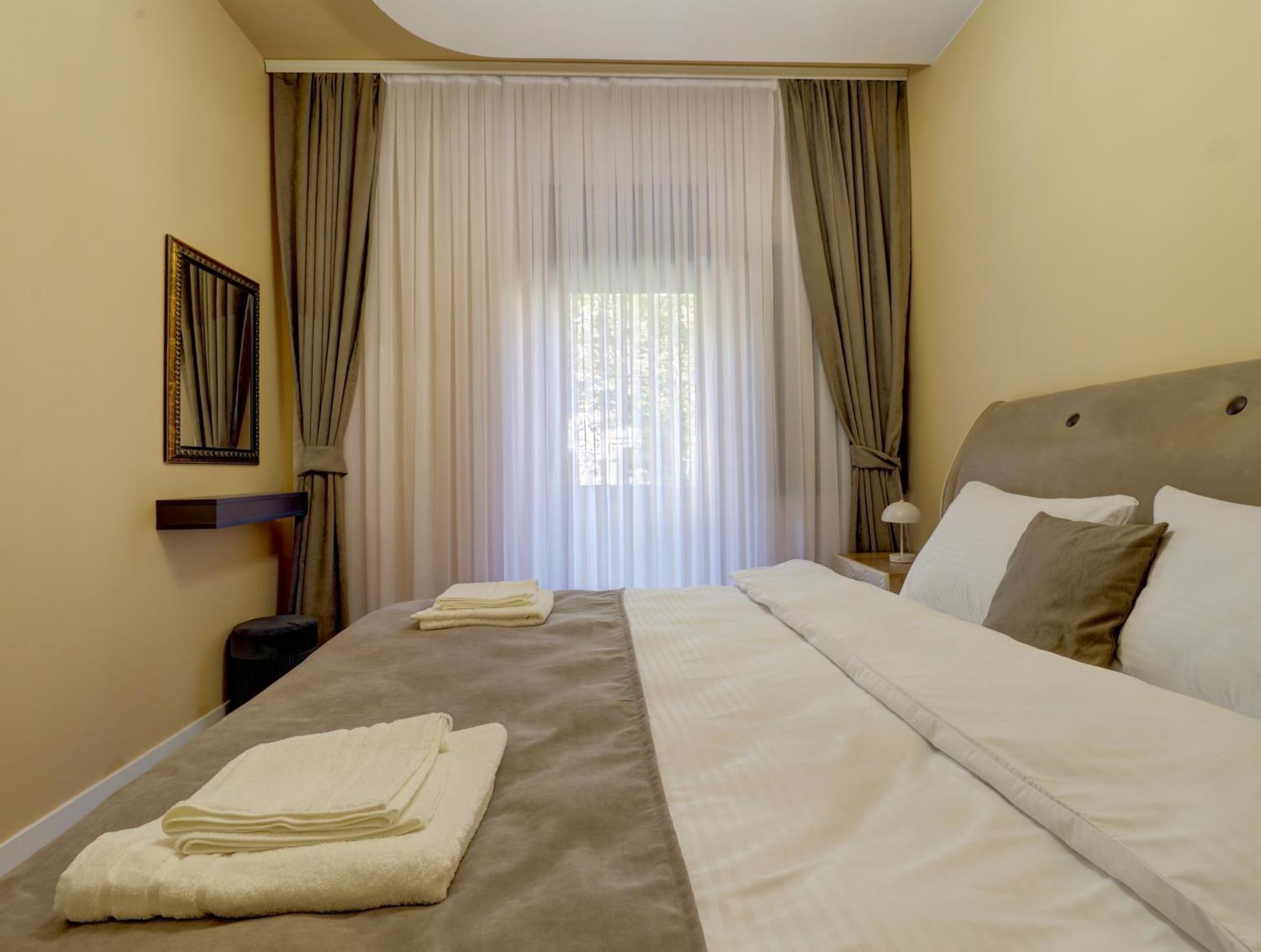 Midtown Prishtina Stays - Central Location Πρίστινα Εξωτερικό φωτογραφία