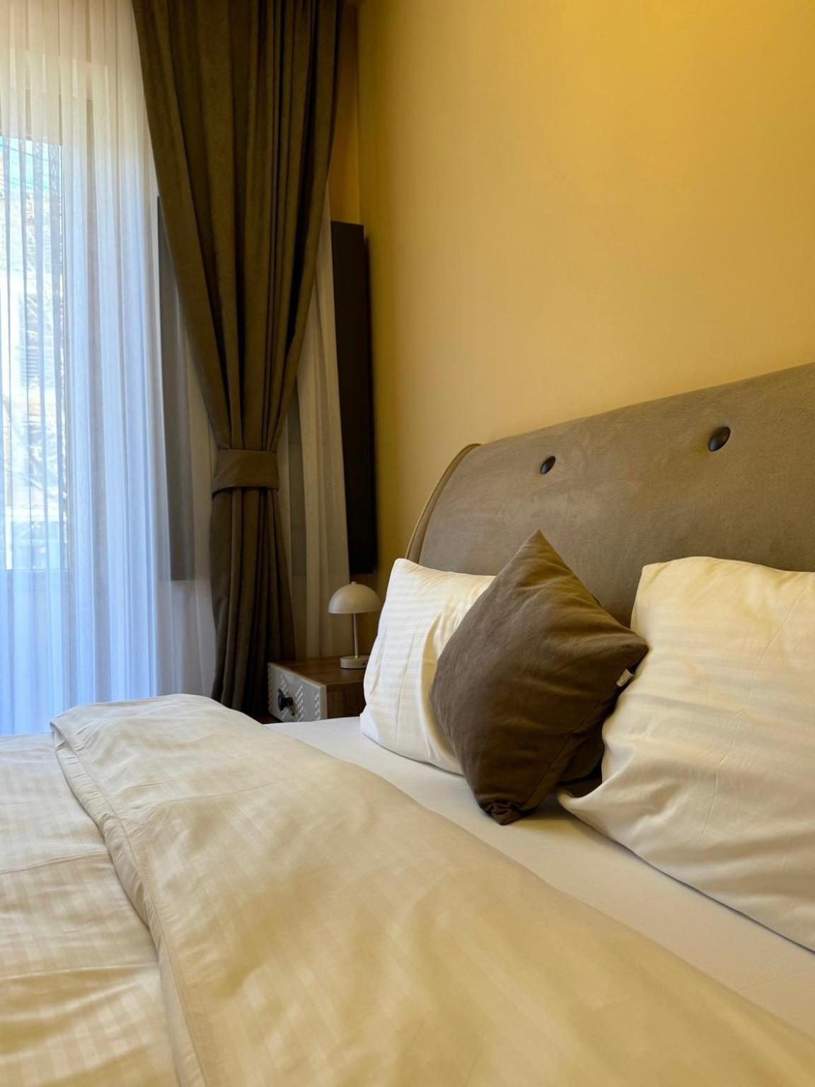 Midtown Prishtina Stays - Central Location Πρίστινα Εξωτερικό φωτογραφία